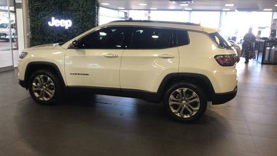 JEEP COMPASS 1.3 T270 TURBO FLEX LONGITUDE AT6